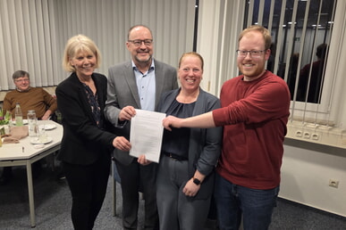 Vertragsunterzeichnung mit dem ev. Kirchenkreis L&uuml;denscheid-Plettenberg